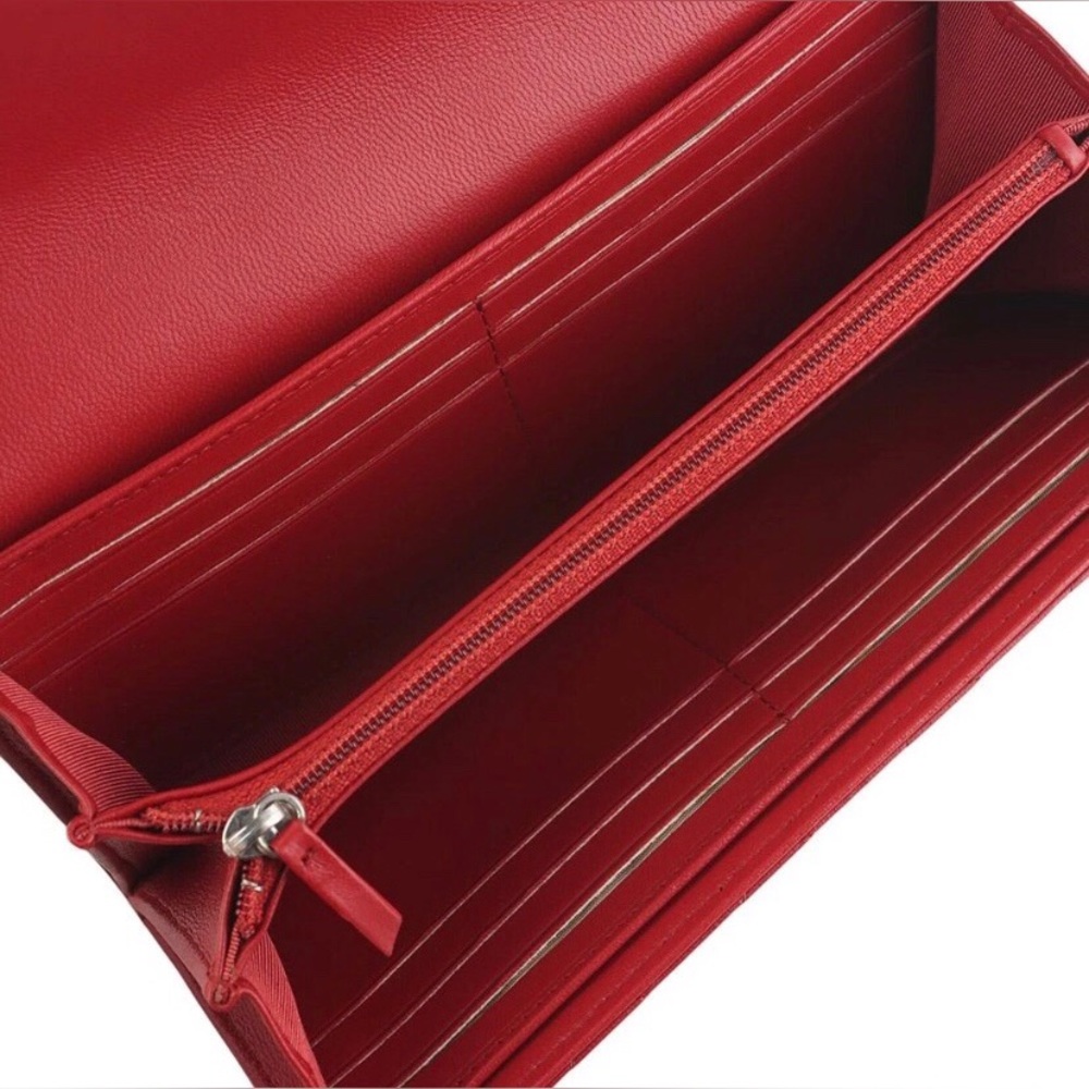 Chanel Quilted Red Wallet with Silver Logo - Picture 3 of 15